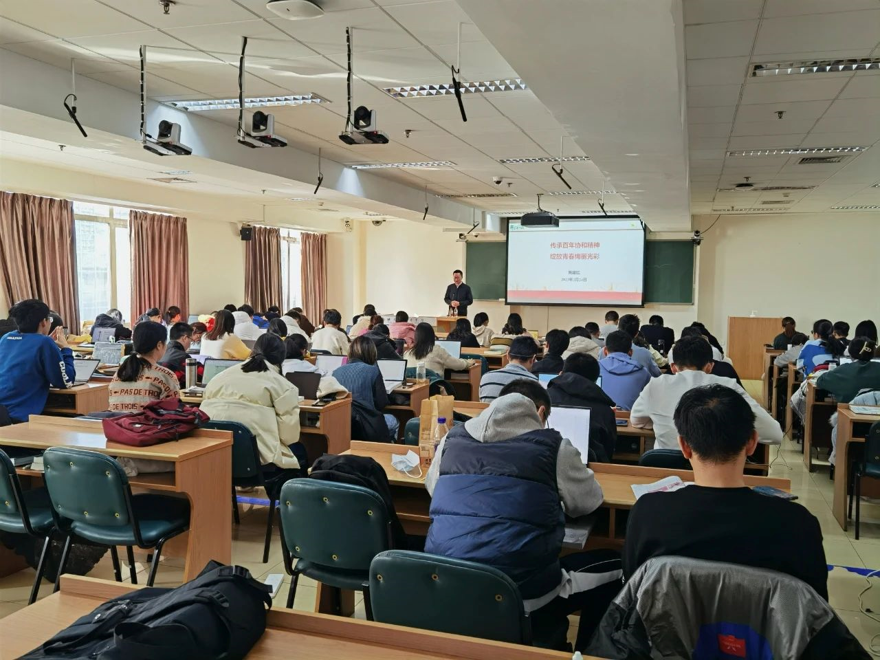 8b234d758895410e821adca8599a9c03.png 8b234d758895410e821adca8599a9c03.png