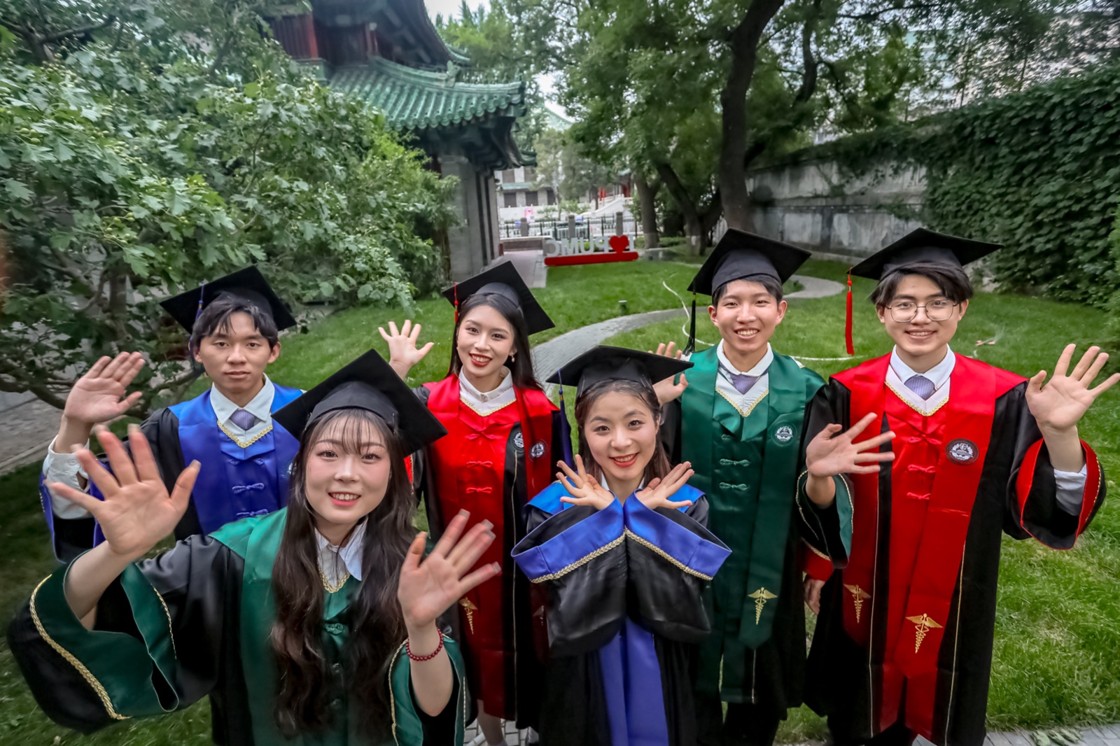 东庭.jpg 东庭.jpg